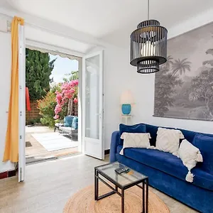 Apartment L'annonciade-calme-terrasse-parking *