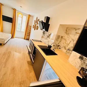 De Nana 4 - Hypercentre, Rue Meynadier, Palais & Plage, Clim, Wifi Cannes