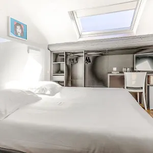 Amiraute Hotel 3*