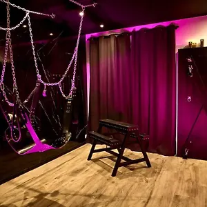 Greyroom Cannes-love Bdsm Appartement Cannes