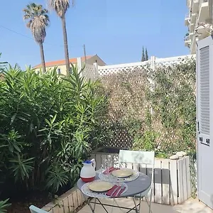 Californie, Winter Palace, A 2 Pas De La Rue D'antibes Et Des Plages De La Croisette * Cannes