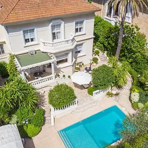 Ref 1821 - Near Center - For Rent * Cannes