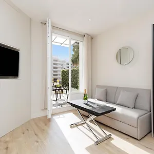 Apartment Palais Miramar Yourhosthelper