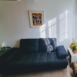 Lejlighed 2 Pieces