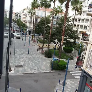 Palais Nastia Daire
