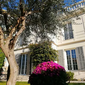 Blanche 2* Cannes